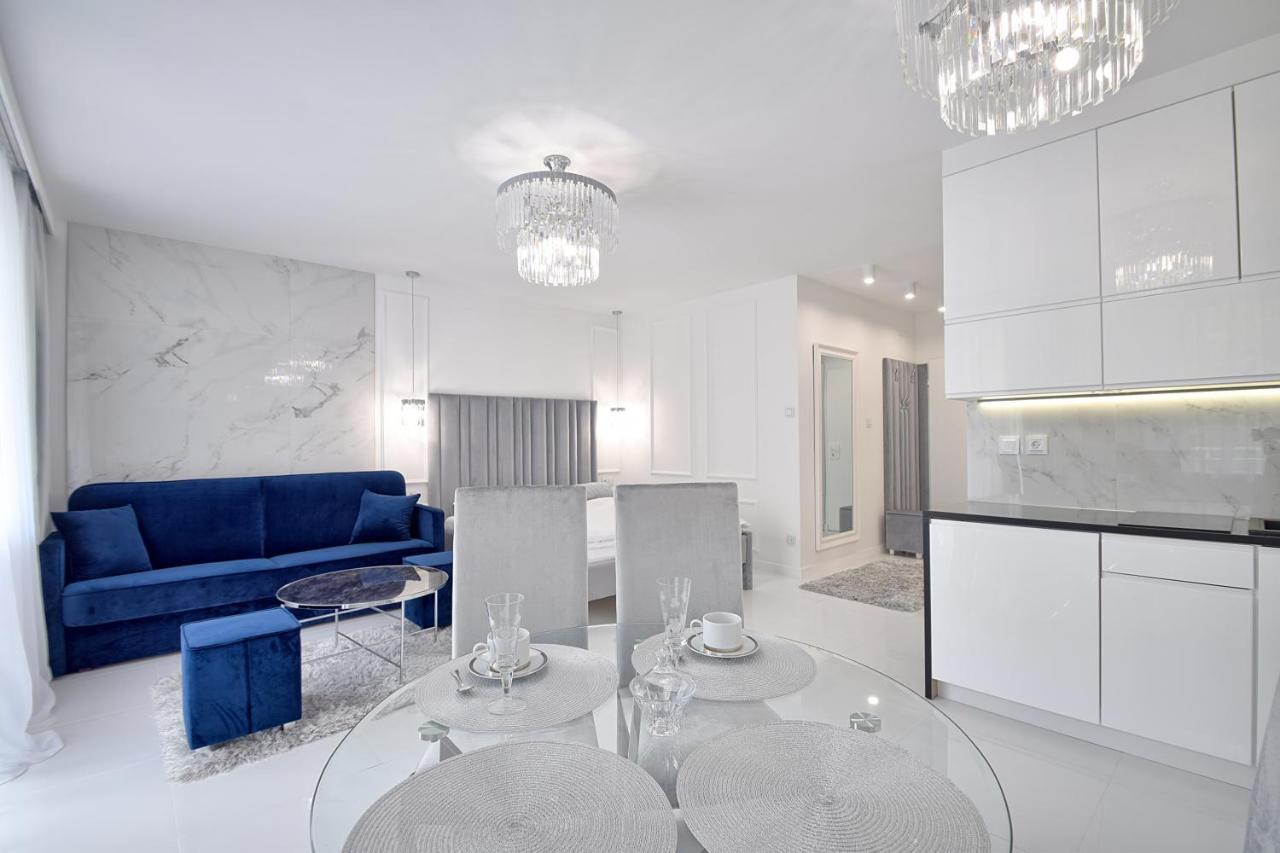 Crystal Apartament 80M Od Plazy, Przy Latarni Morskiej Kołobrzeg Eksteriør bilde